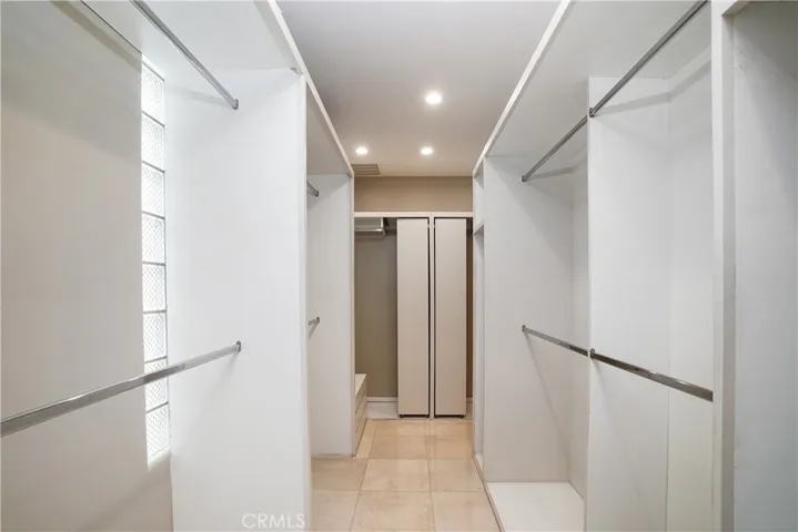 Primary Suite Closet