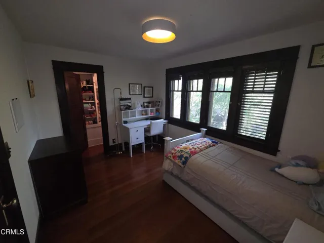 16 bed