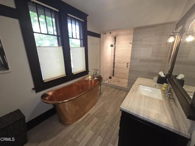 8 bath