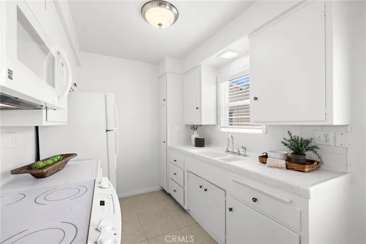 169 Roycroft, Long Beach, California 90803