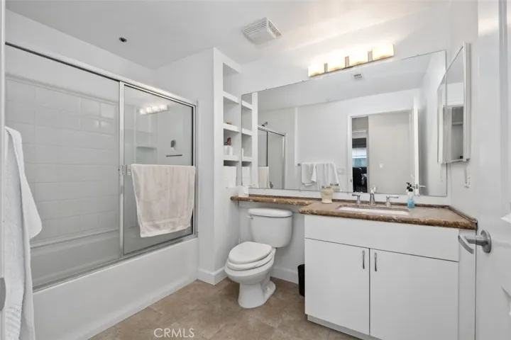 1801 E Katella 4030, Anaheim, California 92805