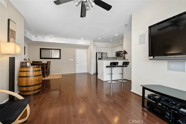 1801 E Katella 4030, Anaheim, California 92805