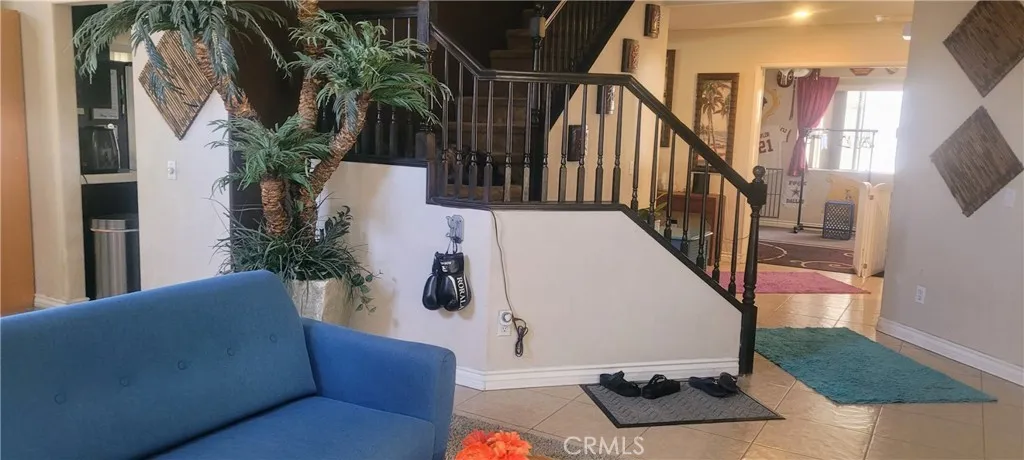 633 Linden Cir, Corona, California 92879