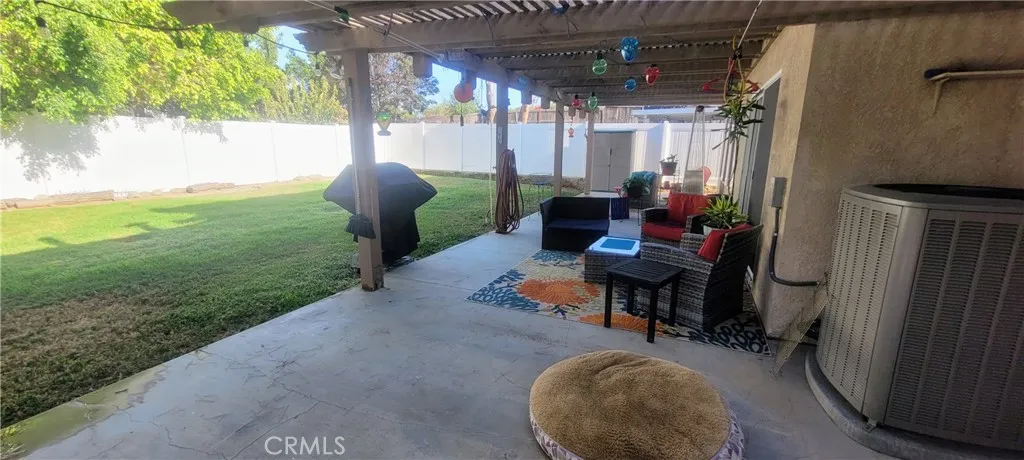 633 Linden Cir, Corona, California 92879