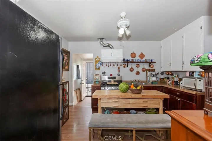 112 W Grandview Drive, Barstow, California 92311