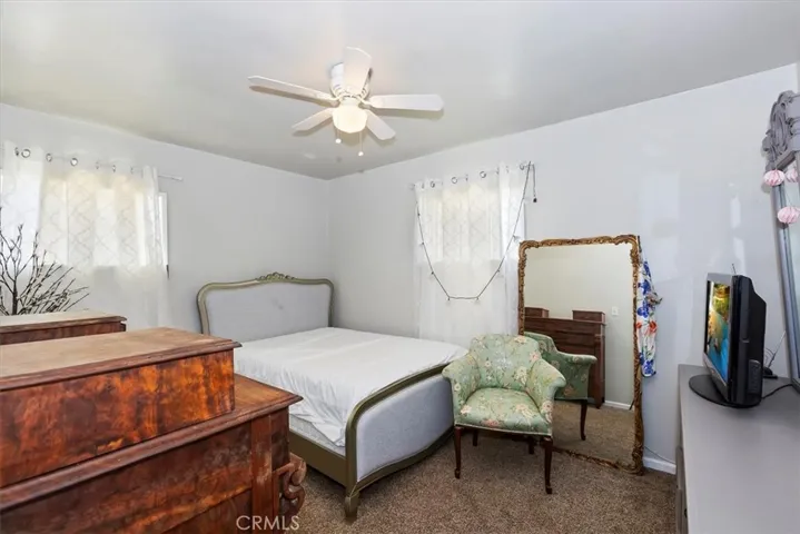 112 W Grandview Drive, Barstow, California 92311