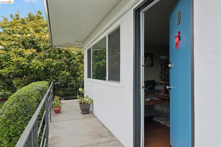 3054 Bona St D, Oakland, California 94601