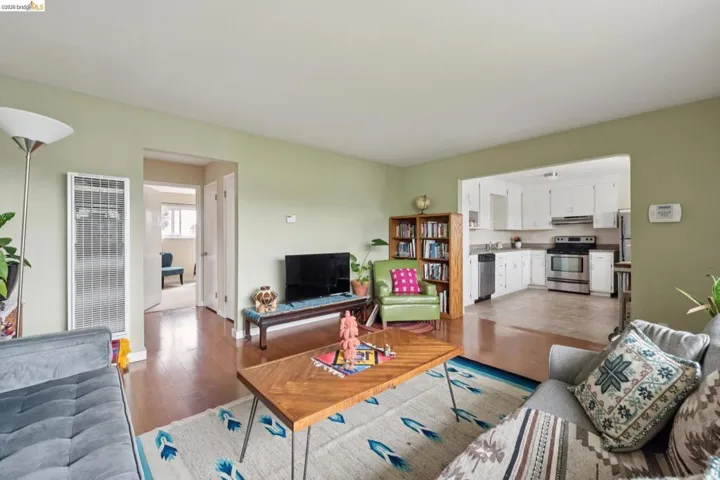 3054 Bona St D, Oakland, California 94601