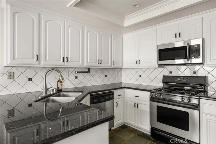 26075 Las Flores C, Mission Viejo, California 92691