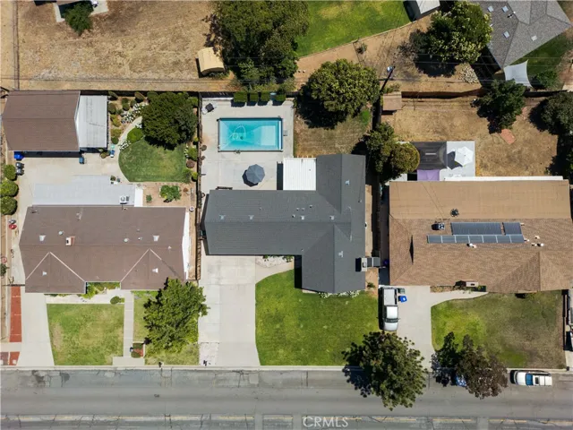 33825 Washington, Yucaipa, California 92399
