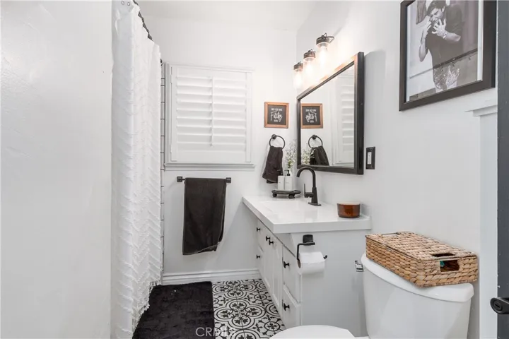 33825 Washington, Yucaipa, California 92399
