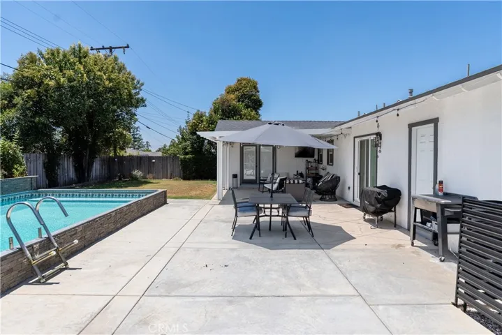 33825 Washington, Yucaipa, California 92399