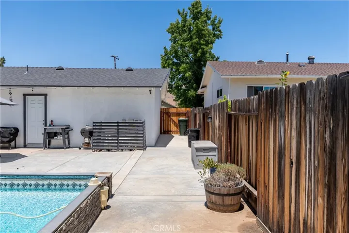 33825 Washington, Yucaipa, California 92399