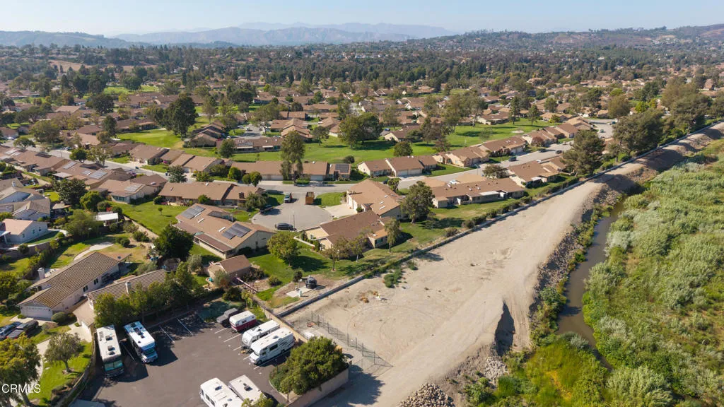 29 20164 Village 20 (Camarillo CA)