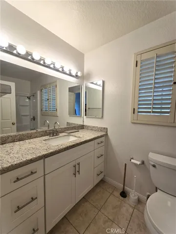 2nd Bathroom