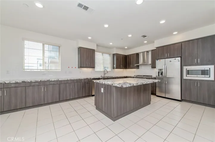 123 Cadence, Irvine, California 92618
