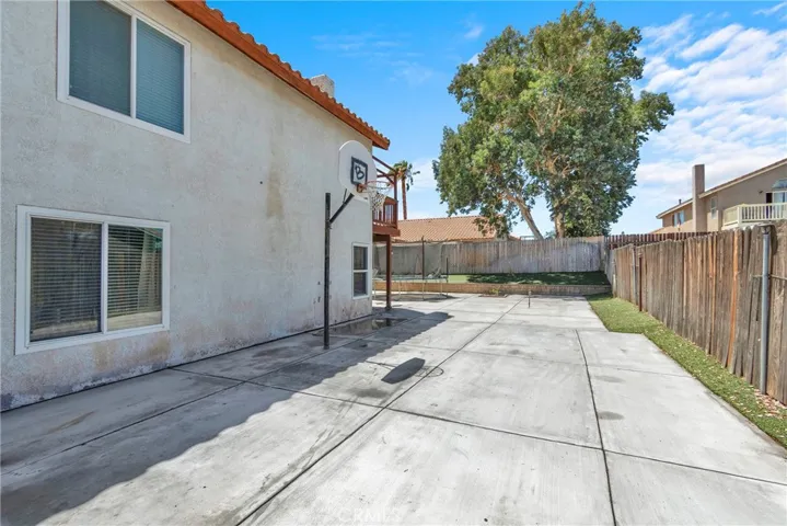 13047 San Carlos Court, Victorville, California 92392