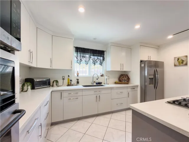 12006 Fairford, Norwalk, California 90650