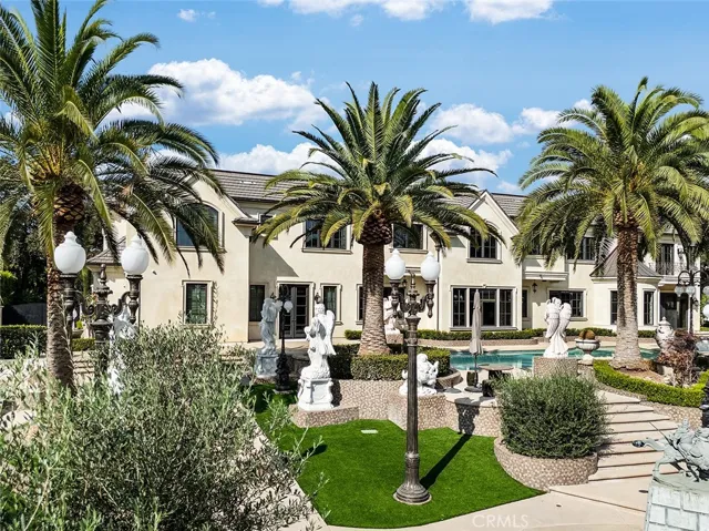 870 Fallen Leaf Road, Arcadia, California 91006