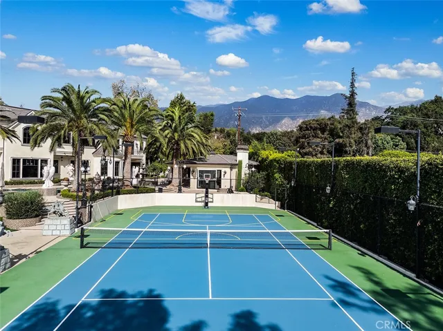 870 Fallen Leaf Road, Arcadia, California 91006