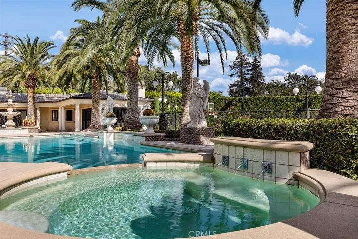 870 Fallen Leaf Road, Arcadia, California 91006