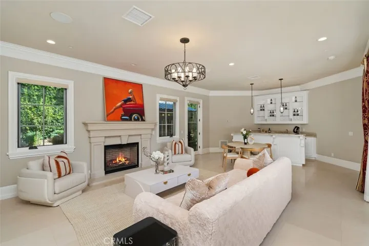 870 Fallen Leaf Road, Arcadia, California 91006