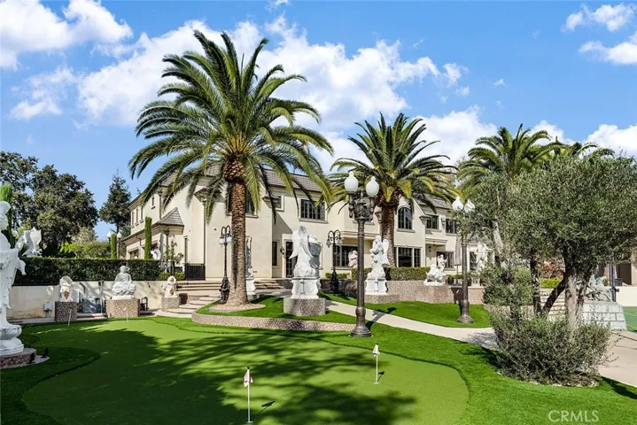 870 Fallen Leaf Road, Arcadia, California 91006