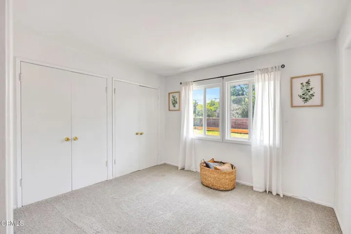 36-web-or-mls-296 S Brookshire Ave-11