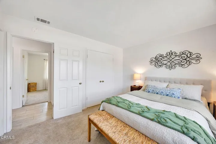 23-web-or-mls-296 S Brookshire Ave-21