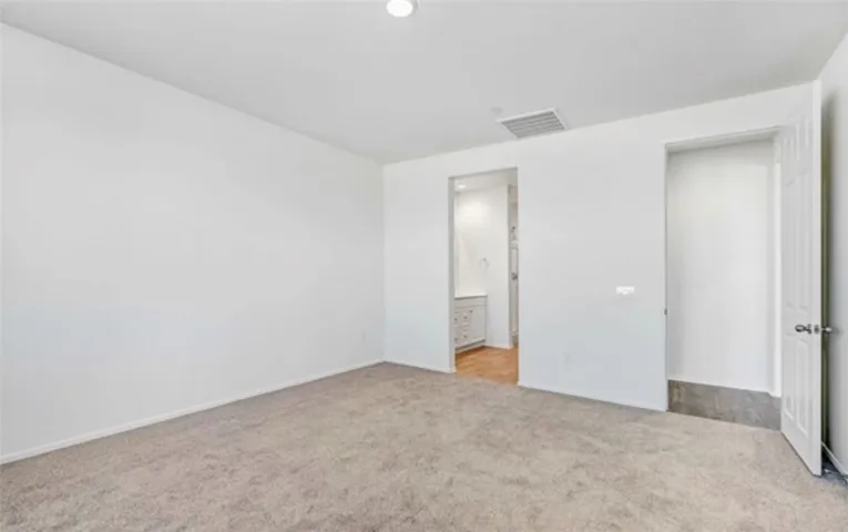 12438 Pinos Verde Ln, Victorville, California 92392