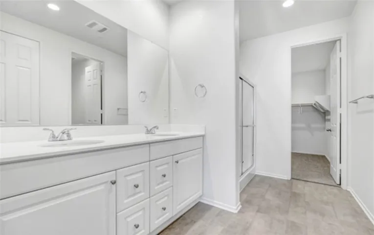 12438 Pinos Verde Ln, Victorville, California 92392