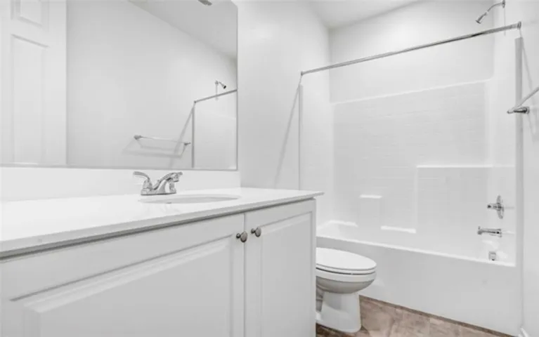 12438 Pinos Verde Ln, Victorville, California 92392