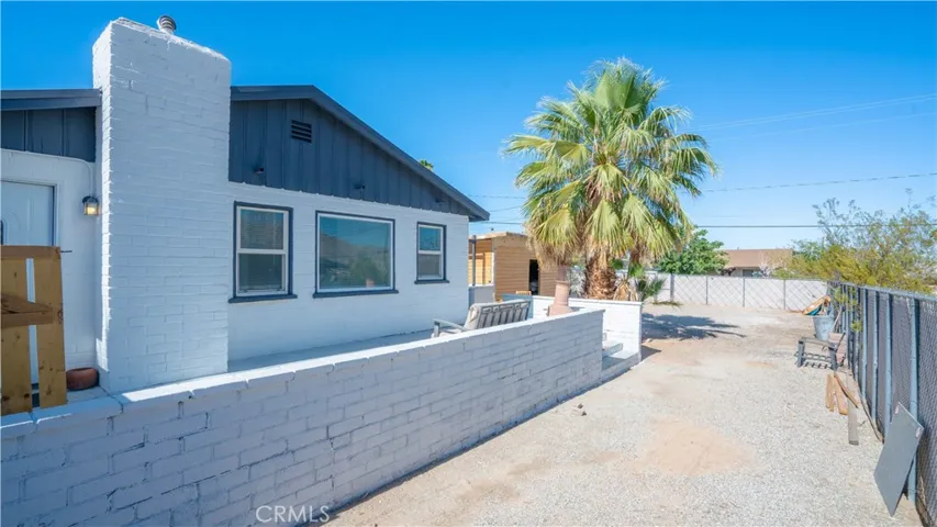 5965 Cahuilla, 29 Palms, California 92277