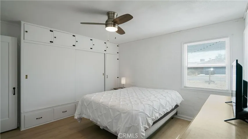 5965 Cahuilla, 29 Palms, California 92277