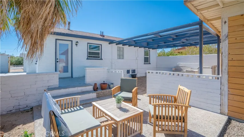 5965 Cahuilla, 29 Palms, California 92277