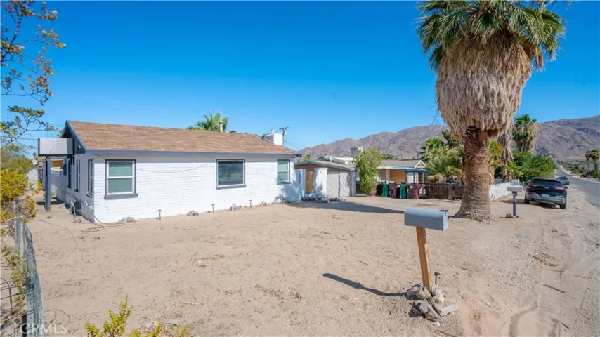5965 Cahuilla, 29 Palms, California 92277