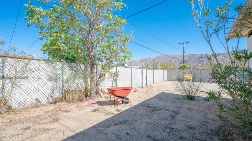 5965 Cahuilla, 29 Palms, California 92277