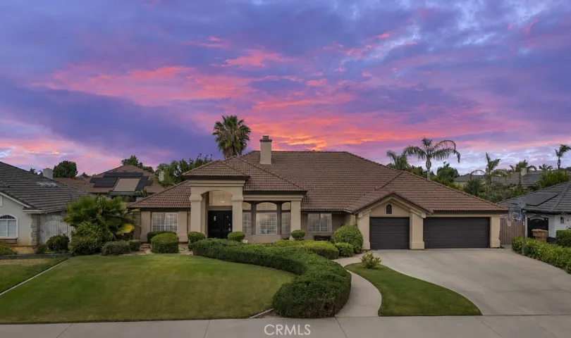 13206 Monarch Palm, Bakersfield, California 93314