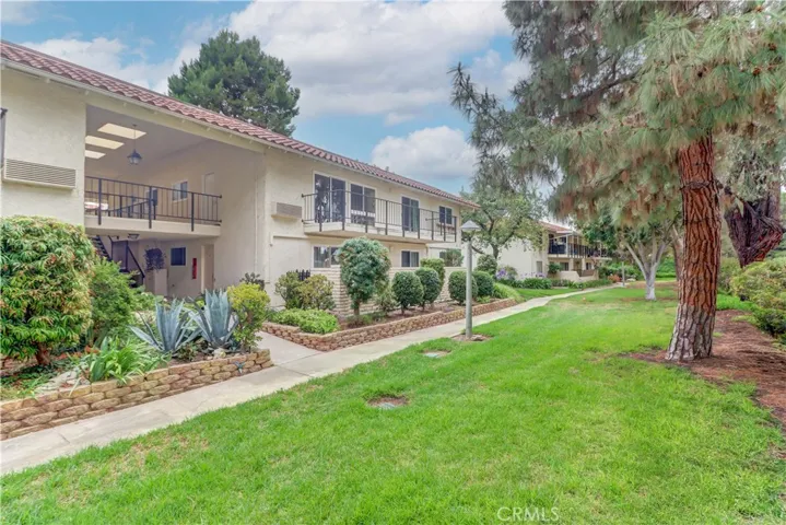 UPPER RIGHT CONDO