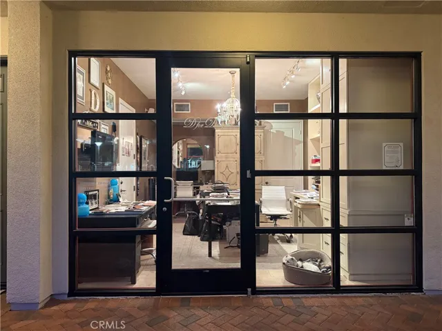 23 Vantis, Aliso Viejo, California 92656