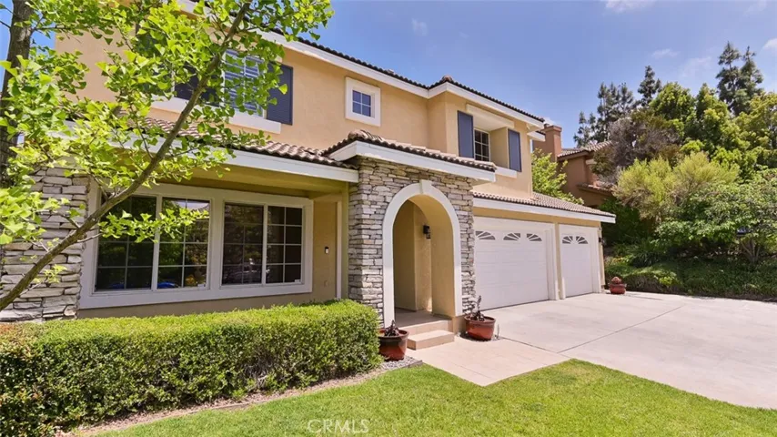 3955 Belfry Circle, Corona, California 92883