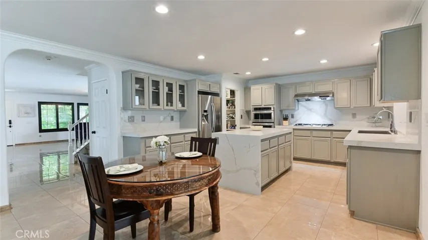 3955 Belfry Circle, Corona, California 92883