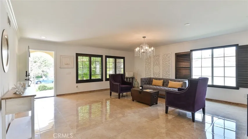 3955 Belfry Circle, Corona, California 92883