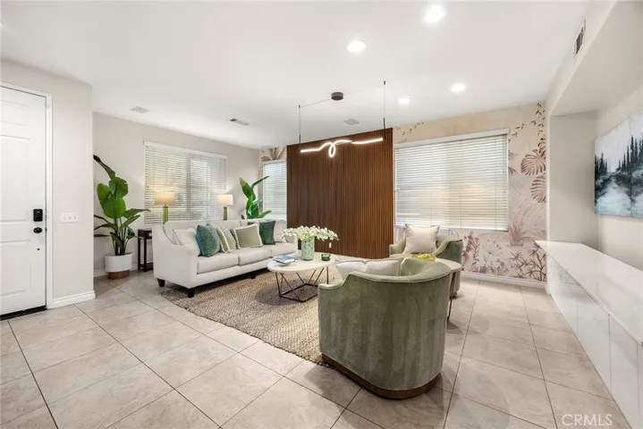 636 S Halliday, Anaheim, California 92804