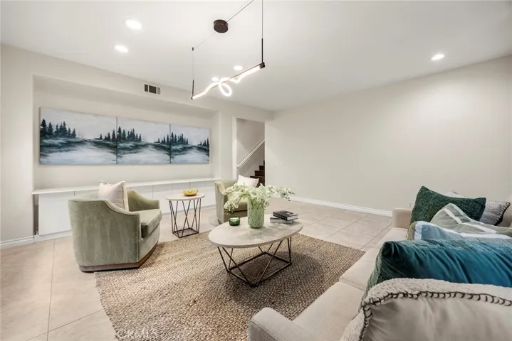 636 S Halliday, Anaheim, California 92804