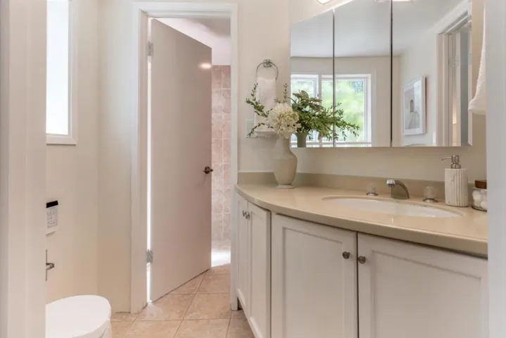 14111 Alta Vista Avenue, Saratoga, California 95070