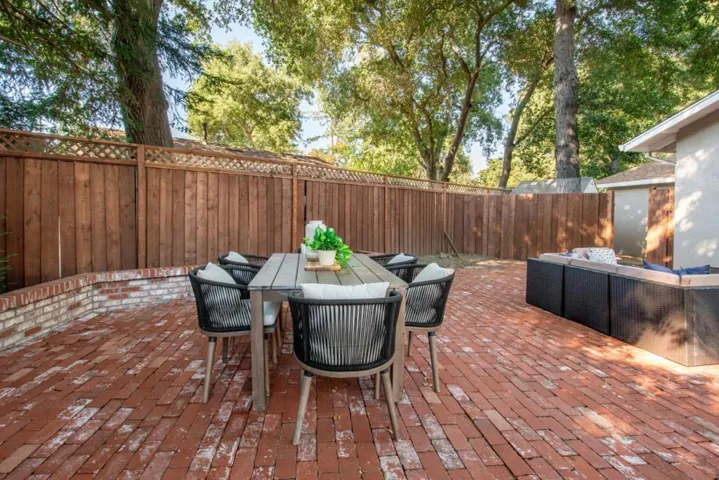 14111 Alta Vista Avenue, Saratoga, California 95070