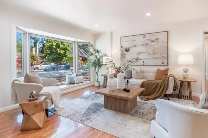 14111 Alta Vista Avenue, Saratoga, California 95070
