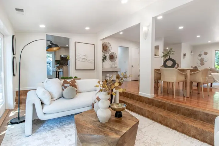 14111 Alta Vista Avenue, Saratoga, California 95070