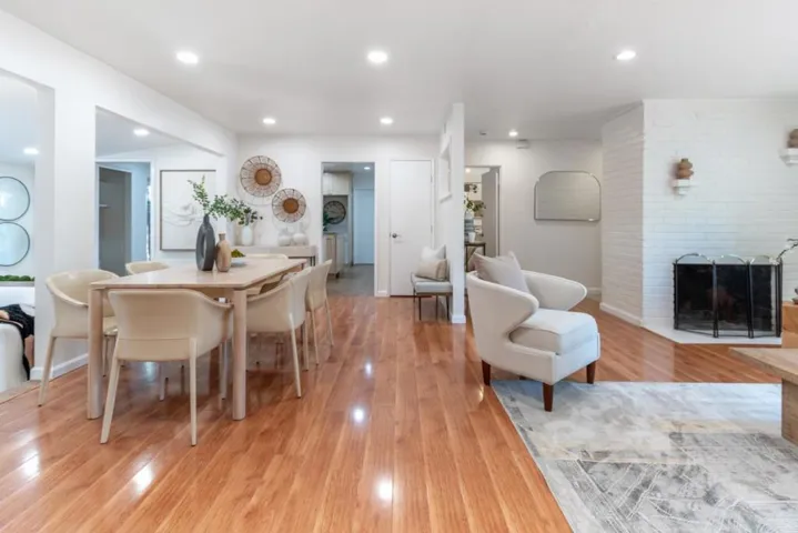 14111 Alta Vista Avenue, Saratoga, California 95070